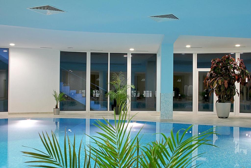 Aqua Azur Hotel Святые Константин и Елена Экстерьер фото